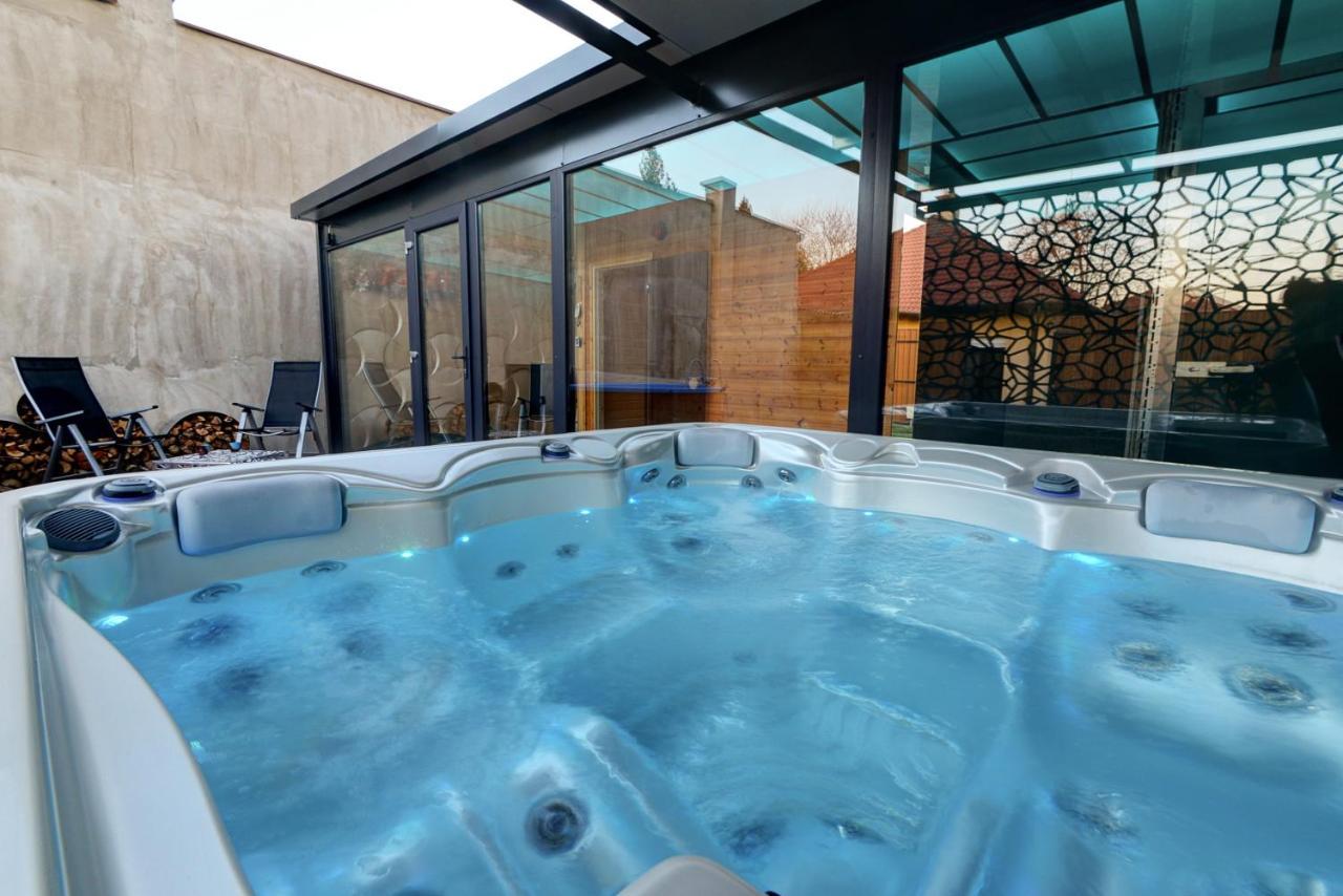 Anita Apartment Budapest Ngoại thất bức ảnh